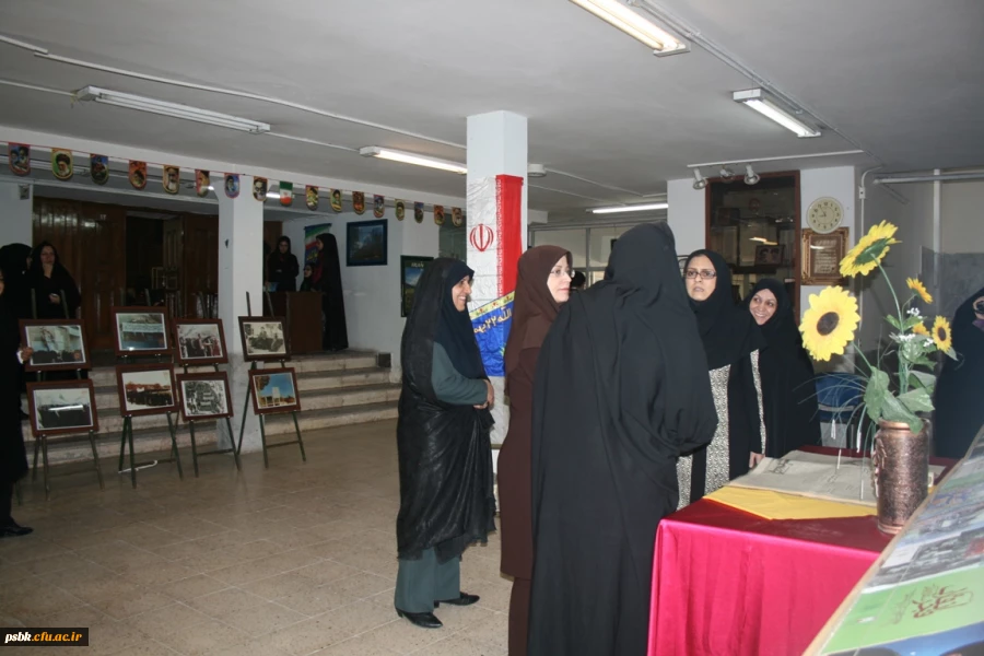 برگزاری  نمایشگاه و نشست هم اندیشی زنان فرهیخته ،کار آفرین و نخبه استان کرمان