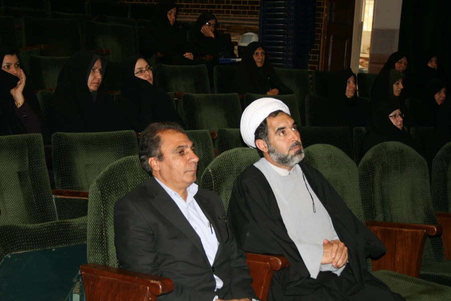 اولین جلسه شورای اداری اسنانی مشترک پردیسها