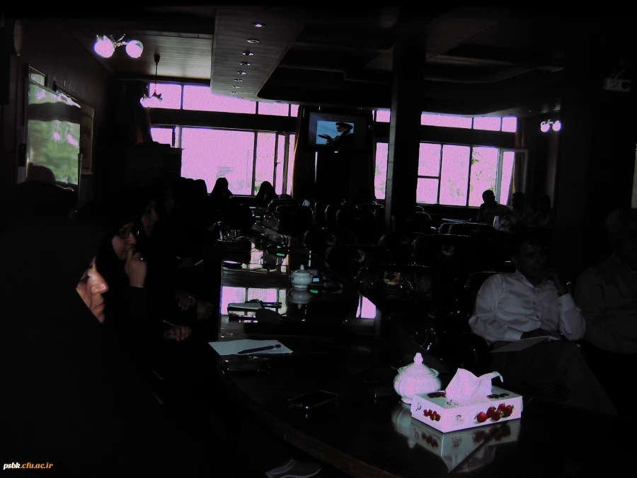 کارگاه بررسی بعد عرفانی شخصیت امام خمینی (ره ) در تاریخ 18/3/94 ساعت 11.10 در سالن کنفرانس پردیس خواجه نصیر برگزار گردید.