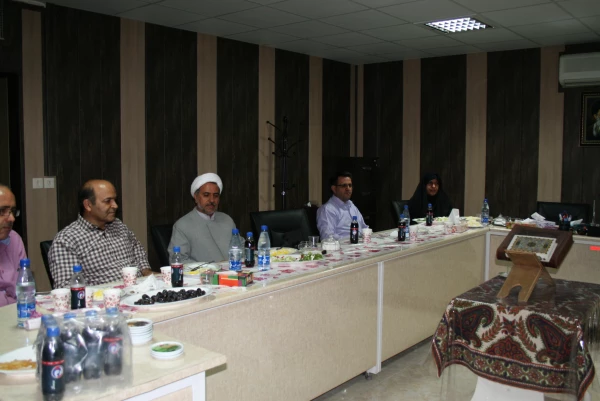 بیائید دعای هرروزمان هنگام افطار، فرج صاحبمون
حضرت حجت بن الحسن (عج) باشد...