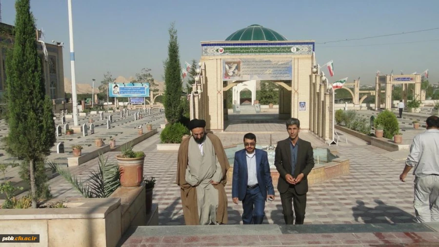 مسئول نهاد نمایندگی مقام معظم رهبری دانشگاه فرهنگیان کشور در سفر و بازدید از پردیسهای استان کرمان :
در دانشگاه باید نقد منصفانه و پذیرش خاضعانه وجود داشته باشد و کار فرهنگی برای دانشجویان صیانت در مقابل آسیب ها و تهدیدها را تضمین کند. 2