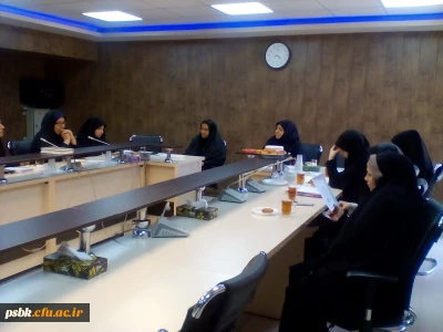 جلسه  کانونها برای ارائه گزارش و تعیین کانون جدید

 درسالن کنفرانس پردیس شهید باهنر برگزار گردید