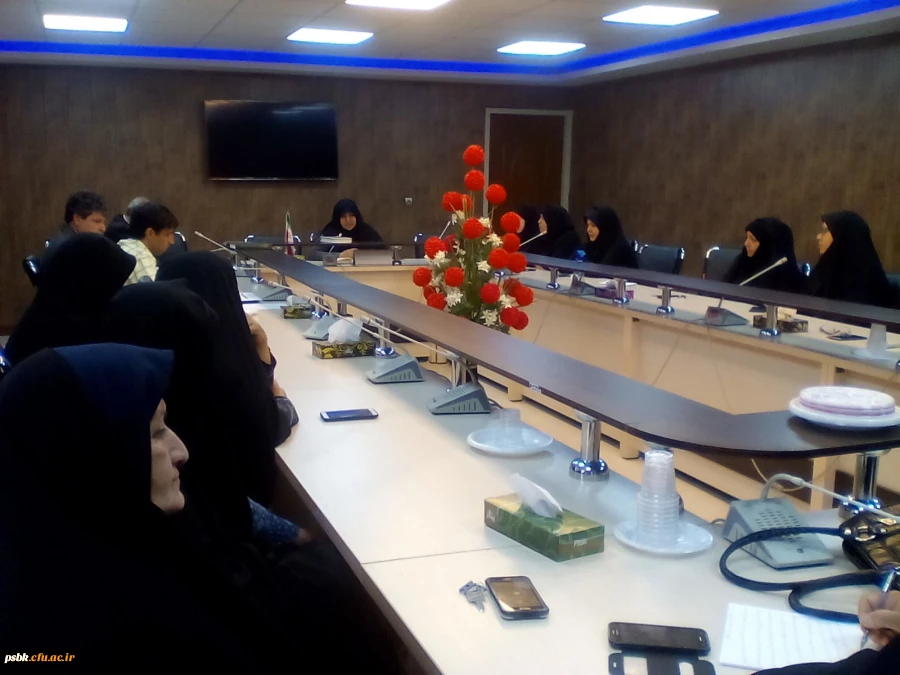 برگزاری جلسه شورای اداری