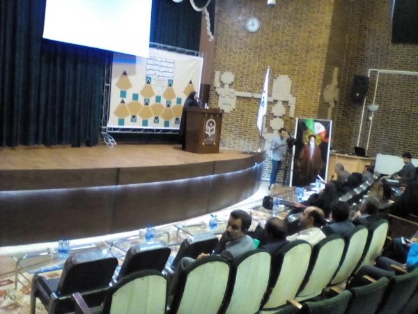 همایش  بازتاب  دستاوردهای علمی و  تربیتی  در متون ادبی