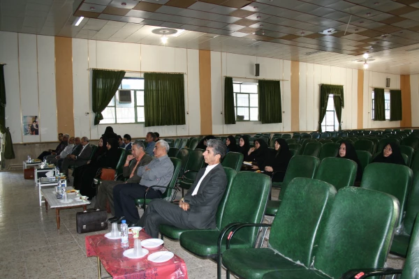 جلسه نشست مدیریت استانی با مدرسین ماده 28