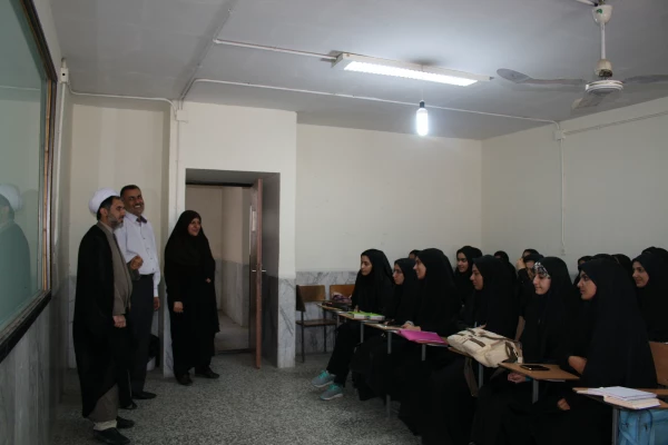 بازدیدمدیریت استانی از کلاسهای درس پردیس