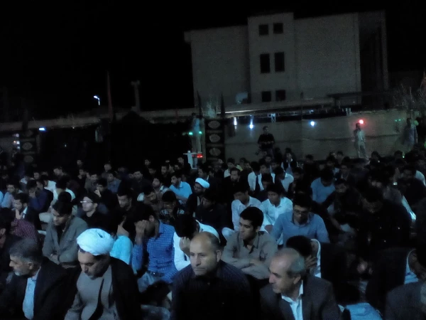 برگزاری مراسم شب وداع با دو شهید گمنام دوران دفاع مقدس در پردیس شهیدباهنرکرمان