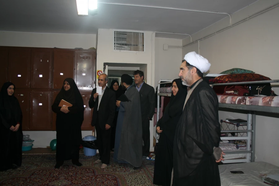 بازدید مدیریت استانی جناب آقای حجه الاسلام والمسلمین دکتر توان و همراهان از خوابگاههای دانشجویی