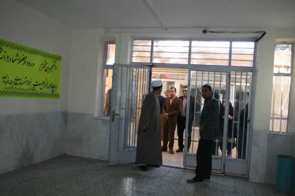 بازدید آقای آقا خانی مدیر کل امور دانشجویی دانشگاه مرکزی وهمراهان از پردیس شهید باهنر کرمان