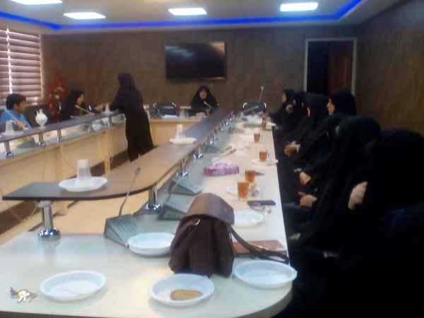 برگزاری جلسه شورای اداری