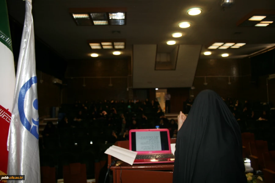 برگزاری نشست علمی –تخصصی با عنوان تدوین الگوی برنامه درسی مبتنی بر آموزه های مکتب امام صادق علیه السلام