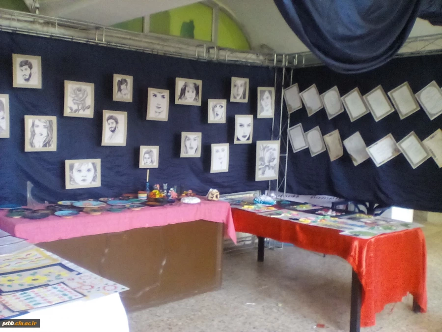 نمایشگاه دستاوردهای هنری دانشجومعلم پردیس شهید باهنر