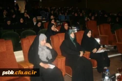 جلسه نشست مسئولان ا ستانی و پردیس شهید باهنر با دانشجو