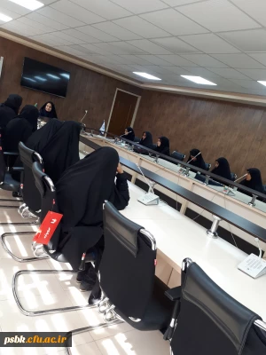 برگزاری گلاس داستان نویسی در ساعات فرهنگی روزهای دوشنبه با همکاری انجمن ادبیات