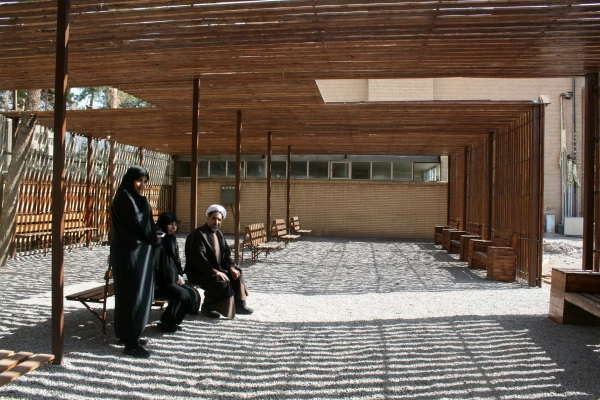 بازدید مدیریت استانی  جناب آقای دکتر توان و ریاست پردیس سرکار خانم دکتر سالاری از پارک مطالعه پردیس شماره 1 خوهران جهت پیگیری تهیه تجهیزات