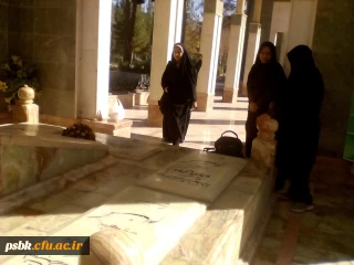 دیدار از گلزار شهدای گمنام