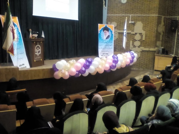 گرامی داشت روز دانشجو باحضور دانشجویان دو پردیس