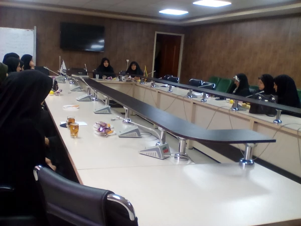 جلسه اتاق فکر اساتید هیات علمی و مامورین با نماینده انجمن های علمی و کانونها