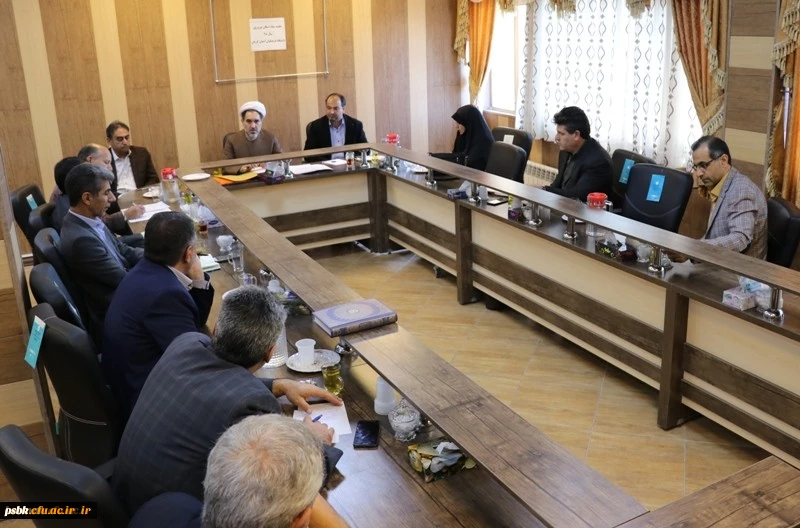 به گزارش روابط عمومی دانشگاه فرهنگیان کرمان، با تشکیل ستاد اسکان نوروزی دانشگاه و برپایی جلسات این ستاد، پایگاه های اسکان نوروزی در دو پردیس خواجه نصیرالدین طوسی و شهید باهنر آماده پذیرایی از میهمانان نوروزی شدند.