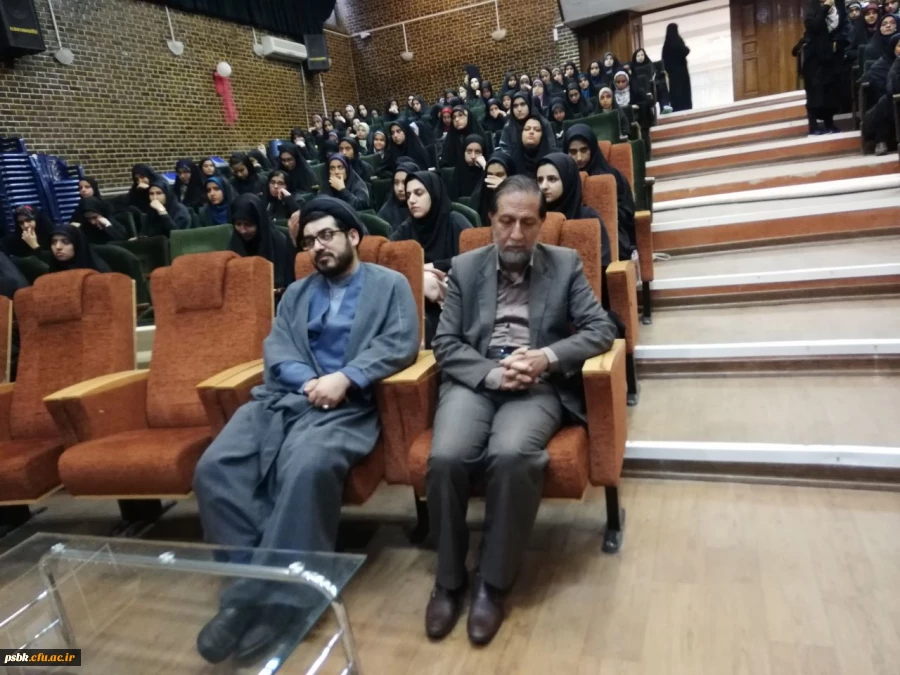 برنامه های پردیس شهید باهنر کرمان به مناسبت دهه سرآمدی آموزش
حضور پروفسور علوی (استاد دانشگاه شهید باهنر کرمان) جهت برگزاری کارگاه ویژگی های معلم شایسته 2