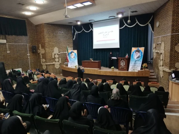 برگزاری مسابقه ایده برتر جهت تسهیل زندگی خوابگاهی به مناسبت هفته سراها دوشنبه نهم اردیبهشت ماه ساعت 20:30 3