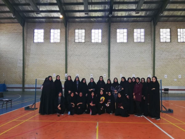 برگزاری مسابقات ورزشی به مناسبت هفته سراها دوشنبه 9 اردیبهشت ماه 5