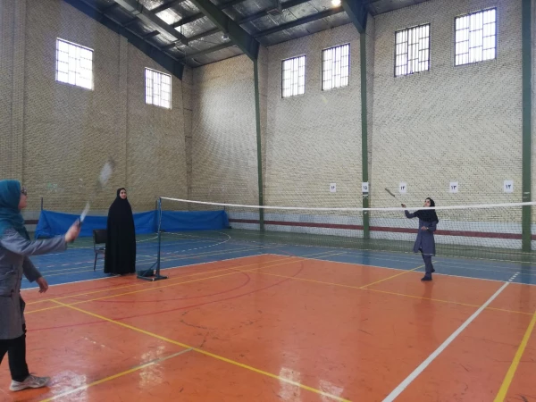 برگزاری مسابقات ورزشی به مناسبت هفته سراها دوشنبه 9 اردیبهشت ماه 6