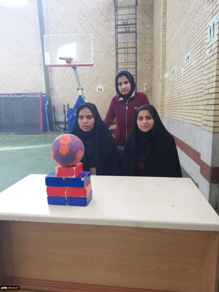 برگزاری مسابقات ورزشی به مناسبت هفته سراها دوشنبه 9 اردیبهشت ماه 7