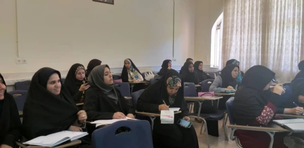 نشست نومعلمان (فارغ التحصیلان) پردیس شهید باهنر کرمان به مناسبت دهه سرآمدی آموزش 98/02/12 6