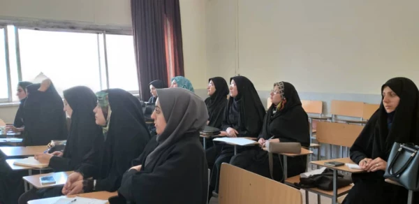 نشست نومعلمان (فارغ التحصیلان) پردیس شهید باهنر کرمان به مناسبت دهه سرآمدی آموزش 98/02/12 11