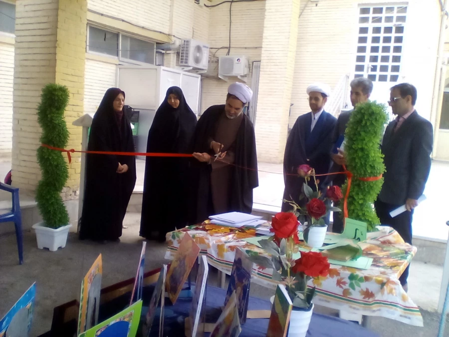 برگزاری نمایشگاه قرآنی از دستاوردهای هنری دانشجو معلمان پانزدهم اردیبهشت  ماه
