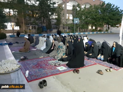 برگزاری شب های زییای افطاری در محوطه پردیس باحضور دانشجو معلمان