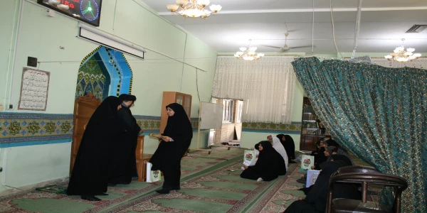 تجلیل از همیاران نماز