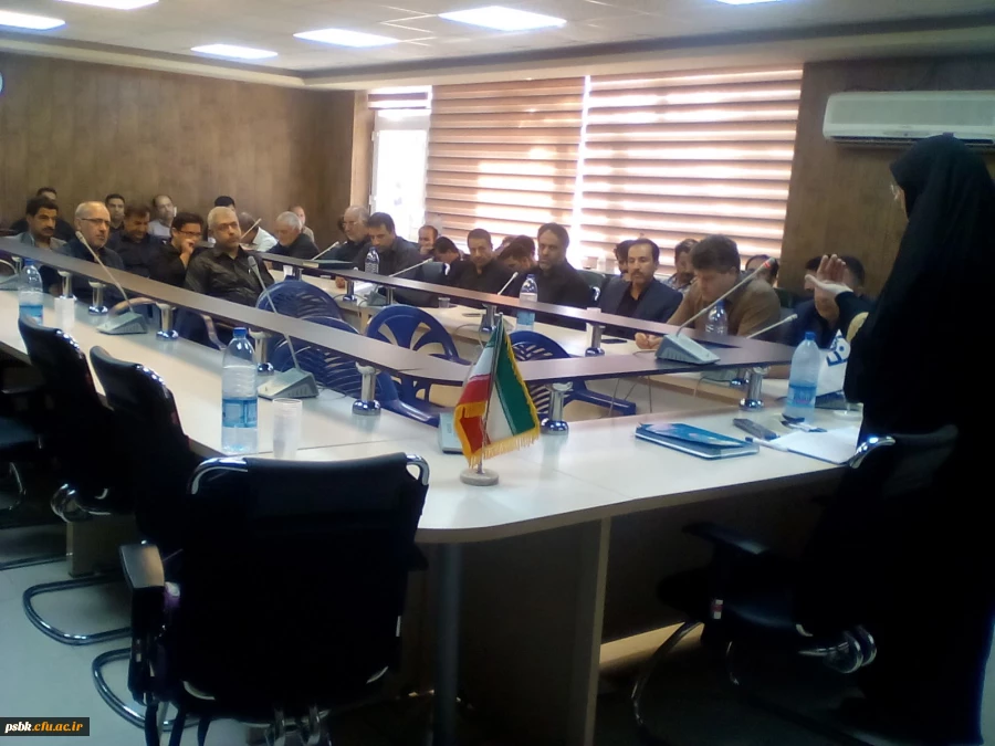 برگزاری کلاس ضمن خدمت در سالن کنفرانس پردیس شهید باهنر کرمان