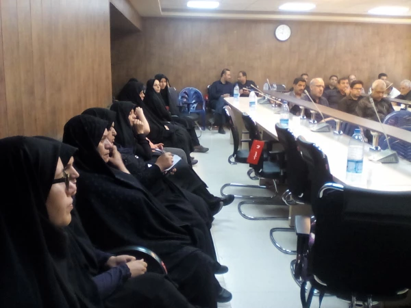برگزاری کلاس ضمن خدمت در سالن کنفرانس پردیس شهید باهنر کرمان