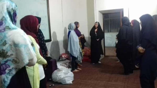 خیر مقدم و بازدید مدیر پردیس شهید باهنر سرکار خانم دکتر سالاری 
ازخوابگاه جدید الورودی ها در پنجم مهر ماه جمعه شب